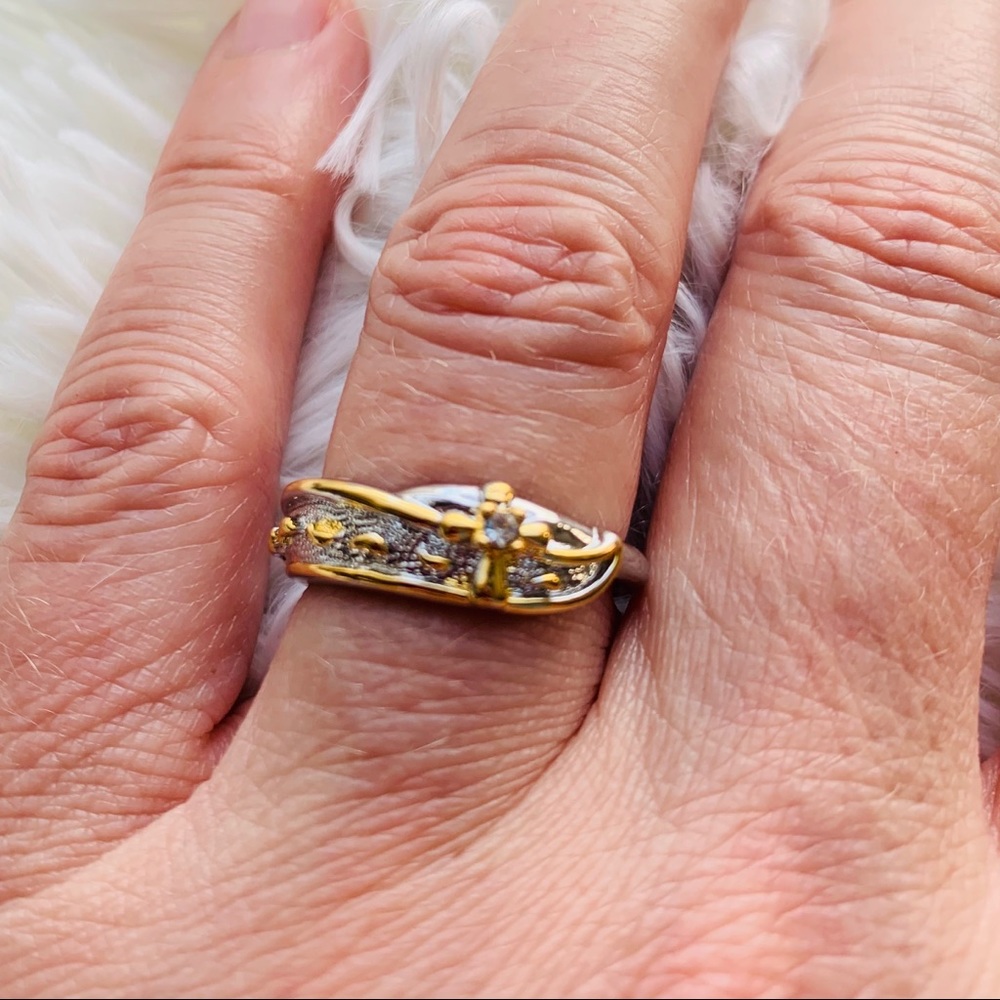 👣🆕 Foot prints & Cross Silver & Gold Plated Ring